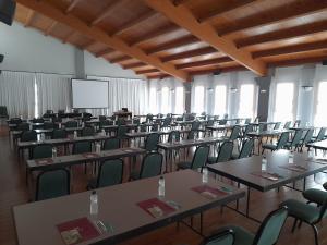 Konferenční prostory v ubytování SOMMOS Hotel Benasque Spa + 37 fotografií