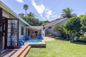 Бассейн в 19 on Beaufort & 41 Ocean Ave - The Willes - Emerald view - Kenton-on-Sea или поблизости