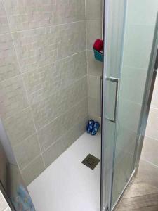 Een badkamer bij Monacodeluxe 1ºlinea Mediterráneo super equipado