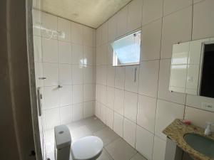 Bilik mandi di Pouso Mãe e Filha - Casa de temporada +22 gambar