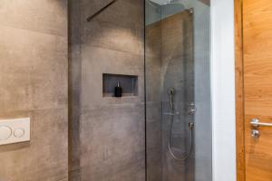 Ένα μπάνιο στο Haus Alpspitzchalet 32 +32 φωτογραφίες