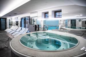 Bazén v ubytování Hotel Marlene nebo v jeho okolí