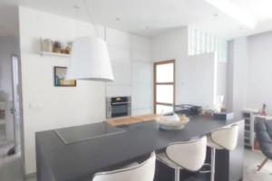 Køkken eller tekøkken på Superbe Appart Lumineux Paisible 7P