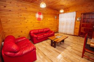 Ruang duduk di Cabin Renty Beach