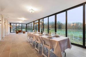 Gambar di galeri bagi WijnKasteel Haksberg di Tielt +47 gambar