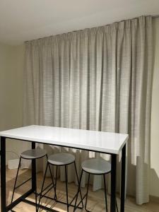 White apartment, in the center of Tirana - Image 4
