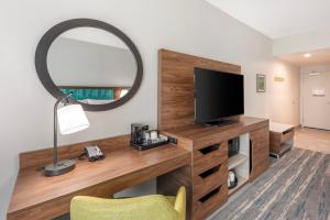 TV a/nebo společenská místnost v ubytování Hampton Inn Harker Heights