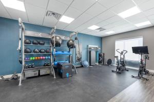 The fitness centre and/or fitness facilities at Hampton Inn Harker Heights