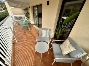 Gallery image of Moderno y acogedor apartamento con terraza “ Llebeig” in Sóller +14 photos