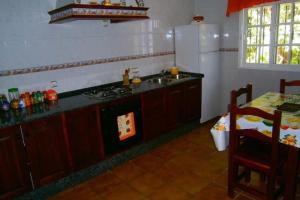 Kuchnia lub aneks kuchenny w obiekcie Chalet Pilahito