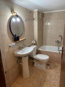 Koupelna v ubytování R&K MODERN APARTMENT + 37 fotografií