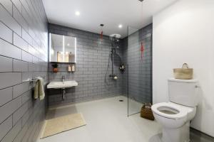 Cozy City Living Ensuites in trendy Wick Park Student Accommodation tesisinde bir banyo
