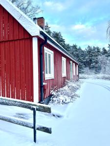 Raftarp - Country side cottage in the woods v zimě