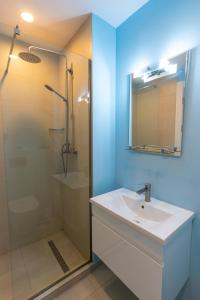 Koupelna v ubytování Double Rooms in New Gudauri, Loft 2, 247 + 24 fotografií