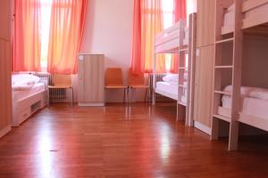 Letto o letti in una camera di C - Punkt Hostel