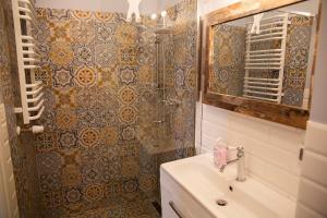 Kúpeľňa v ubytovaní Apartament u Olechny 4 + 10 fotografií