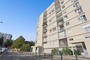 Gallery image of Le Calme à deux pas de Paris in Nanterre +5 photos