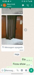 wiadomość tekstowa pokoju z lustrem w obiekcie Suite familiar w mieście Araruama