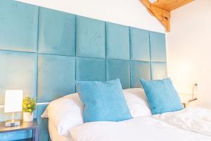 Cama ou camas em um quarto em Spacious 3BR shared Apt. Comfortable and Roomy