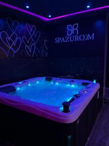 Foto dalla galleria di Spazuroom Luxury Suite a Mouscron