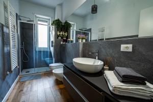 Koupelna v ubytování Glam Turin Apartment