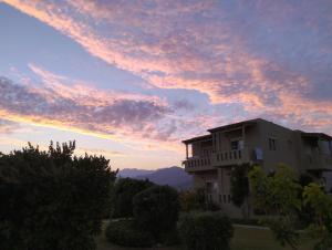 Gallery image of Argilos Apartments in Frangokastello