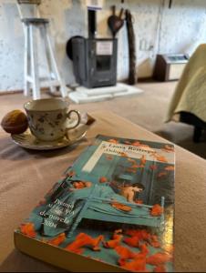 Kemudahan buat kopi dan teh di Apart Suite Rural, hidromasajes doble, pileta, Grupo Cabaña La Triada +86 gambar