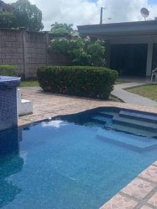 Der Swimmingpool an oder in der Nähe von Condo Playa Hermosa 3 bedroom house private pool