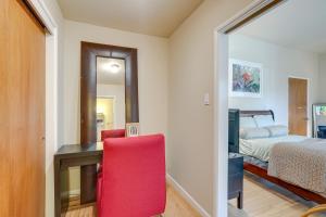 Imagen de la galería de Downtown Oakland Studio, 6 Mi to Toll Plaza Beach!, en Oakland 17 fotos más