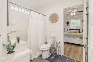 Bagno di Beautiful 2Br Historic Bungalow located downtown