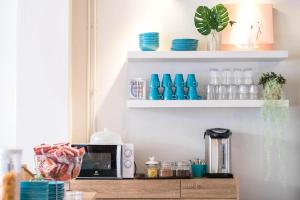 Tiện nghi pha trà/cà phê tại ME U Hostel Pattaya