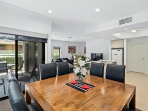 Billede fra billedgalleriet på Villa Cristal Yarrawonga i Yarrawonga