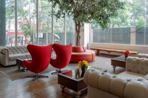 Predel za sedenje v nastanitvi Kalya Hotel Bandung Dago