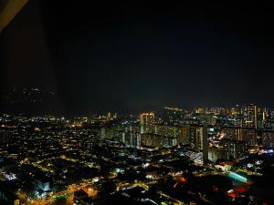 日落洞景观或在公寓看到的城市景观