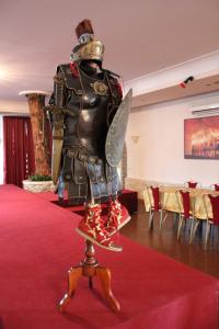Foto Roomas asuva majutusasutuse Hotel Romulus galeriist