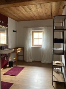 Postel nebo postele na pokoji v ubytování Nicos Daheim