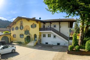 El edificio en el que está el departamento