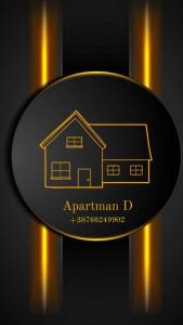 Apartman D في فيشغراد: علامة سوداء وذهبية للمنزل