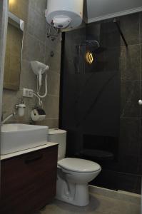 Vannituba majutusasutuses Nego apartmani