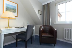 Posezení v ubytování Kurhaus Hotel