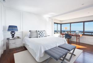 Ένα ή περισσότερα κρεβάτια σε δωμάτιο στο Luxury Ocean View Apartment +42 φωτογραφίες