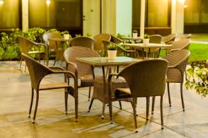 Pool - WiFi - Parking - Best Location !的休息区