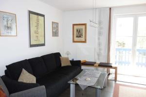 Χώρος καθιστικού στο Villa Quisisana in der Kurstraße 1 OG +5 φωτογραφίες