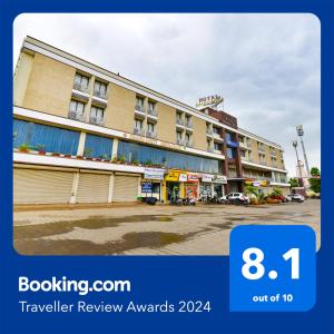 Fotografie z fotogalerie ubytování FabHotel Prime Grand Unity, Changodar v destinaci Ahmadábád