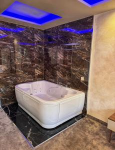 Koupelna v ubytování Hotel Diamant