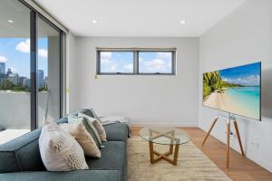 Gallery image of The Roocrest - Kangaroo Point Brand New 2BR with Parking in Brisbane