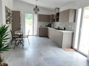 Kuchyň nebo kuchyňský kout v ubytování Bastide Provencale
