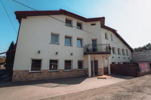 Budova, kde se penzion – hostinec nachází