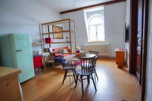 Foto sihtkohas Karlovy Vary asuva majutusasutuse Retro & Romantic 2BR Gem in Spa Center! galeriist