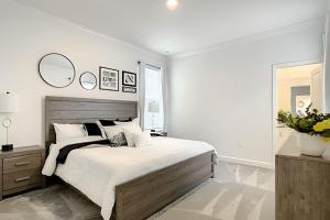 Postel nebo postele na pokoji v ubytování Resort style villa close to Disney and other parks